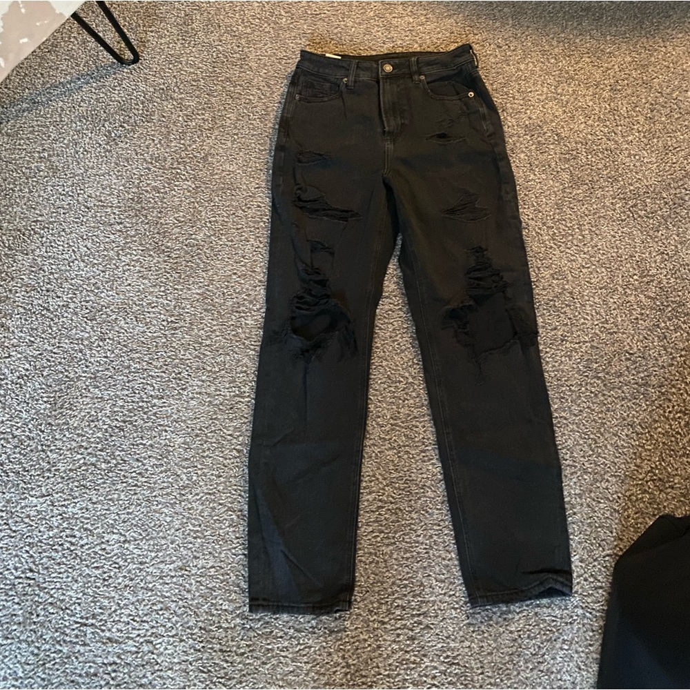 American Eagle black ripped jeans